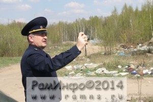 Разбираться чья здесь территория будем потом, сейчас фотография с места