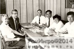 В.С.Магнусов и Г.И.Джанджгава с делегацией из Пекина (17.06.1992 г.) 