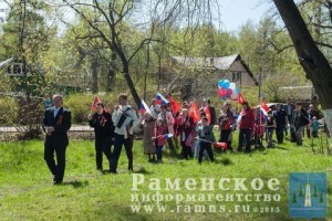 8 мая состоялся Митинг у памятника погибшим воинам д.Апариха