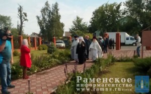 Храм иконы Божией Матери в Ульянино освятит сегодня Митрополит Ювеналий