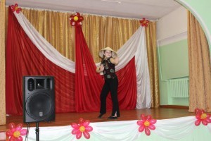 Концерт «Нет выше звания, чем мама!» провели в ДК «Фенинский»