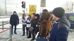 Порядка 20 школьников Раменского района проверили на знание правил безопасности на железно дороге в четверг