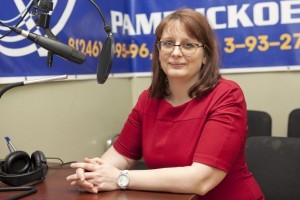 Гостем студии в Мамин час стала учитель-логопед Елена Новосельцева