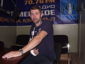 В рубрике «Активный час» Капитан ХК «Истребители» — Дмитрий Волков