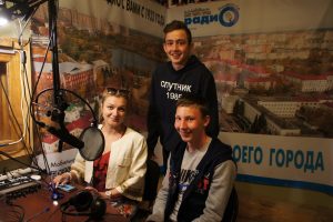 Руководитель и ученики школы юного журналиста Удельнинской школы-интерната рассказали о своей работе