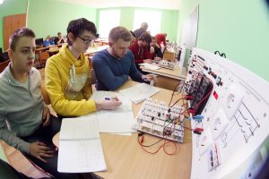 Авиационному техникуму имени В.А.Казакова — 75!