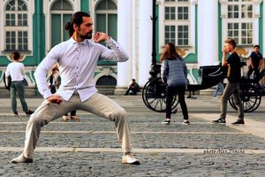 Михаил Михайлин, тренер по Ушу, посвятил нас в философию китайских боевых искусств