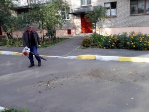 МБУ «Содержание и благоустройство» ведет работы по уборке территорий в городе