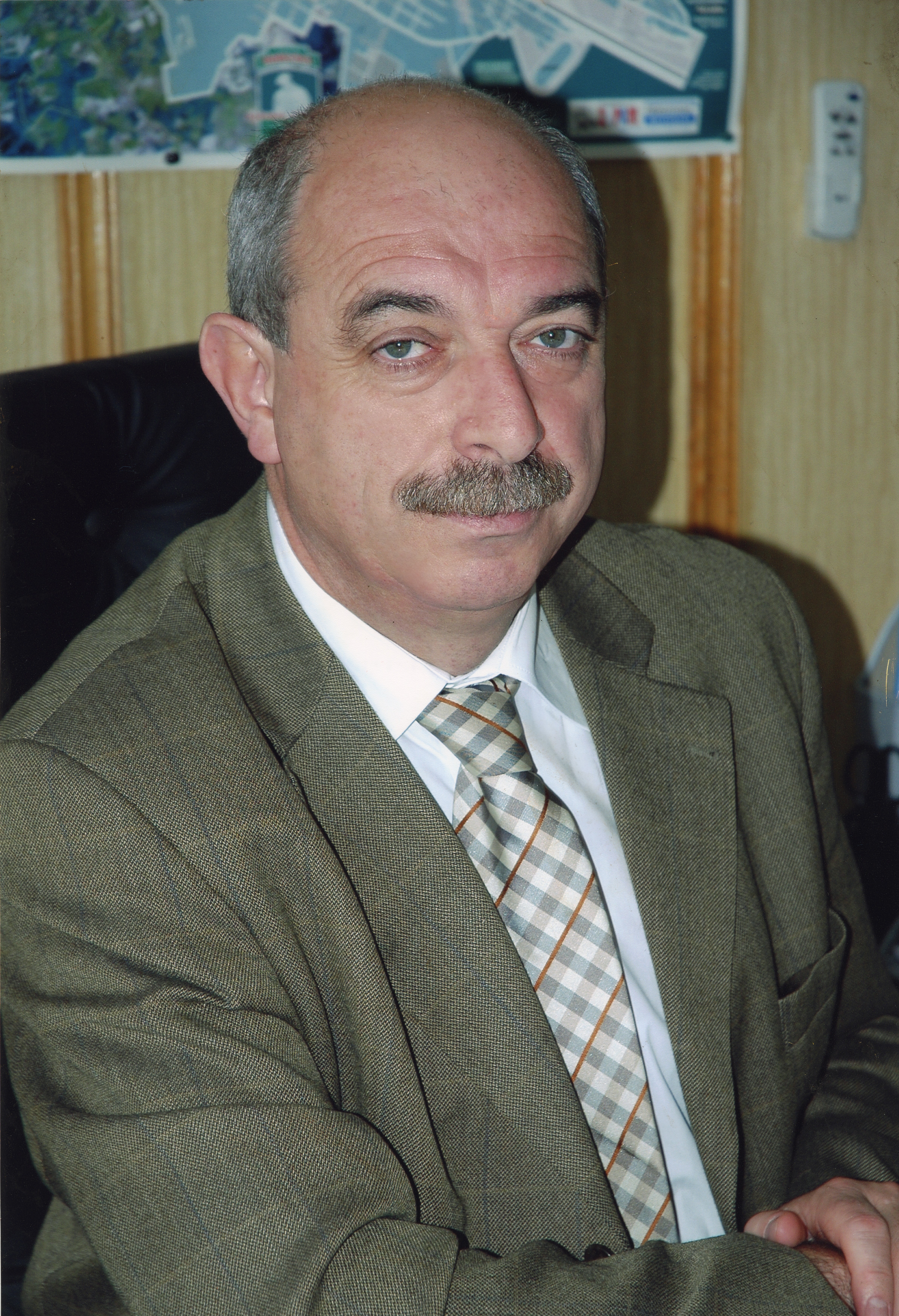 ТОРЧИНОВ Валерий Урузбекович (1953-2008)