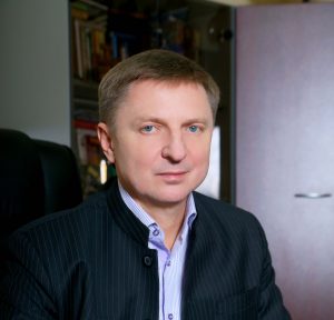 С днем молодежи поздравляет депутат Московской областной думы Владимир Жук