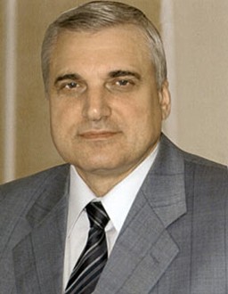 ЧУМАКОВ Анатолий Викторович (родился в 1947г.)