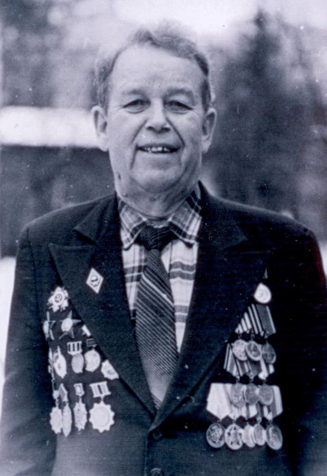 ПАХТУНОВ Виктор Константинович (1925-1999)