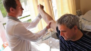 Комплексная программа по реабилитации пациентов после инсульта в Раменском