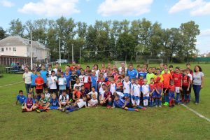 На стадионе п.Электроизолятор  состоялся турнир по футболу среди детских дворовых команд «Кожаный мяч»