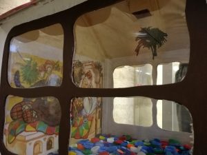 Во Дворце культуры им. Воровского заработал необычный пункт приема пластиковых крышек