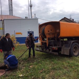 В п.им. Тельмана Раменского г.о. устранен засор канализации