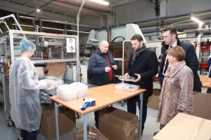 Глава Раменского г.о. В.Неволин посетил «Гжельский фарфоровый завод» и «Гжельский завод Электроизолятор»