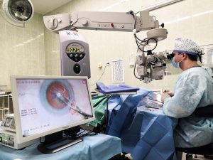 В операционную офтальмологического отделения в Раменском поступило новое оборудование