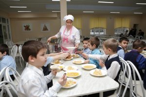 Корреспонденты Раменского радио проверили, как питаются дети в Раменских школах