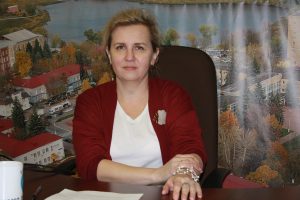 Как побороть комплексы в эфире передачи «На крутой волне» рассказала замдиректора центра «Диалог» Оксана Рощина