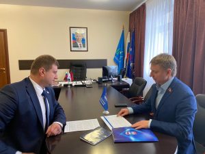 Депутаты обсудили поправки в Конституцию