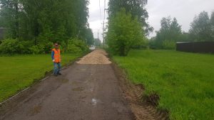 В с.Новохаритоново ведутся работы по ремонту дорог