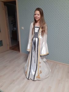 Хореографический коллектив «Заряна» (с. Заря) готов к новым постановкам