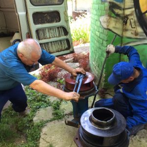 В п. им.Тельмана Раменского г.о. выполнена замена канализационного насоса на КНС – 301