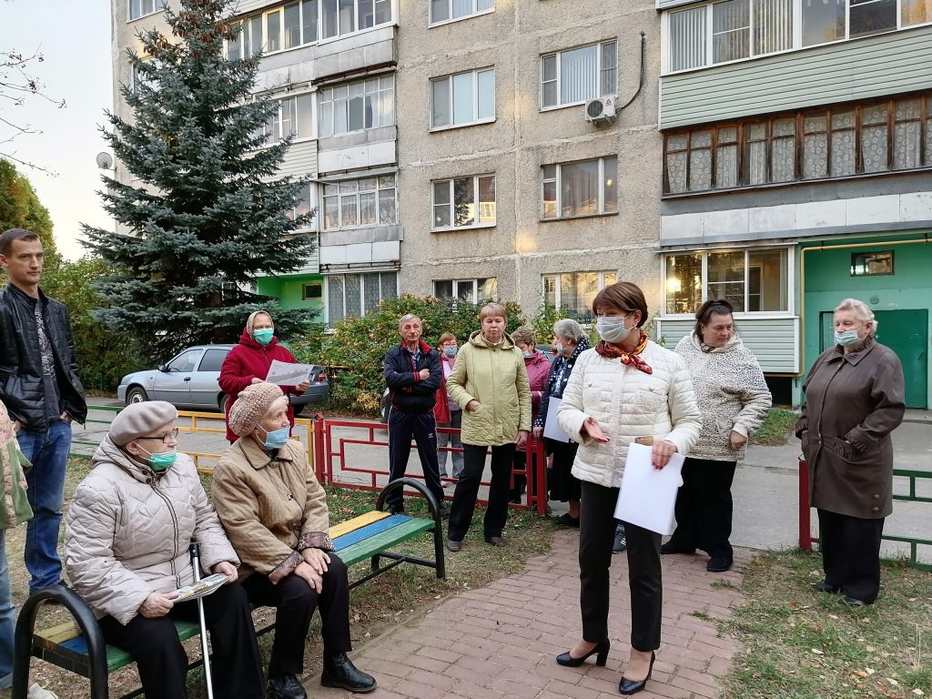 В п.Электроизолятор прошла в встреча с жителями МКД - РамМедиа - Раменский  городской округ - Раменское