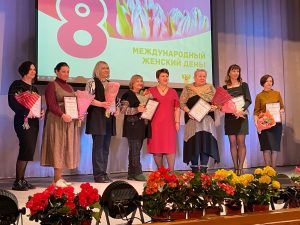 Леонид Савин поздравил педагогический коллектив Гжельского государственного университета с 8 Марта