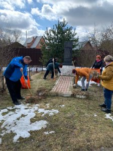 На территории Раменского округа продолжают наводить чистоту