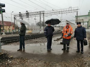 Очередной профилактический рейд состоялся сегодня на переходе железнодорожных путей  у пл.Быково