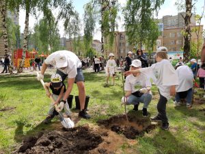 В Раменском состоялся центральный день общеобластной акции «Лес Победы»