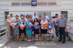 В Раменском поздравили сотрудников Почты России