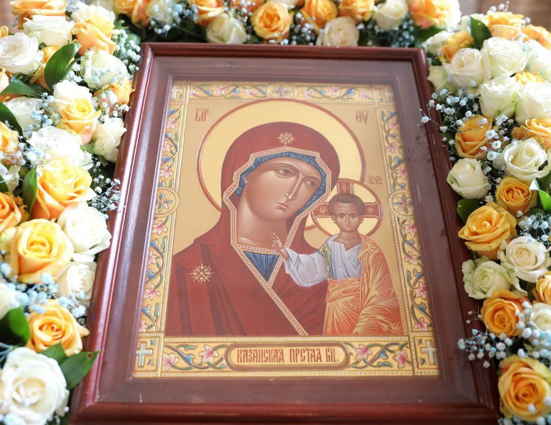 Явление Казанской иконы Божьей матери девочке Матроне