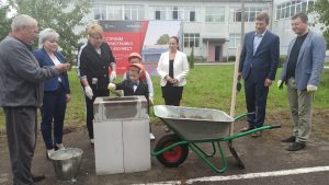 Власовская школа №13 приняла участие в Церемонии закладки капсул времени в ​ местах строительства ​ Московской области