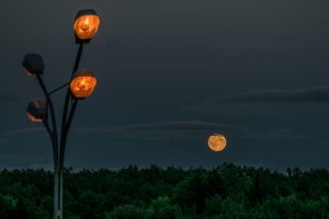 По предписаниям Госадмтехнадзора в Раменском округе устранены нарушения в содержании средств наружного освещения