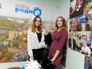 Черлидеры ФК «Сатурн» на Раменском радио