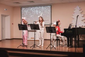 В Удельнинской музыкальной школе состоялся концерт-презентация новых инструментов