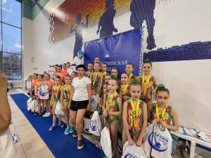 Раменские пловчихи привезли награды из Санкт-Петербурга