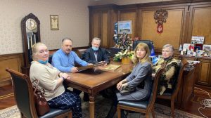 Оказание финансовой помощи кружку по вышивке бисером