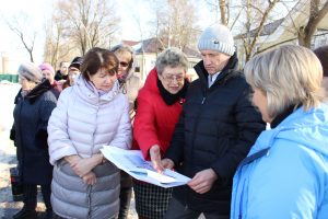 Виталий Чехов встретился с жителями поселка Электроизолятор