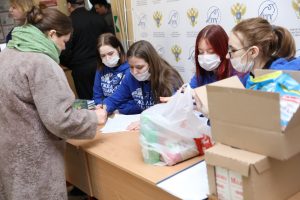 В Гжельском государственном университете открыт пункт собора гуманитарной помощи для жителей ДНР и ЛНР