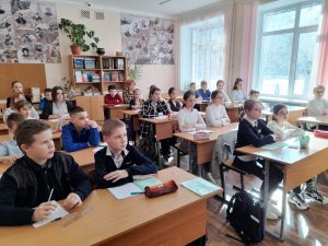 Школьникам рассказали об истории возникновения и развития гражданской обороны