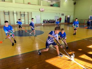 Турнир по флорболу «Проводы зимы» прошел в Ново-Харитоновской школе