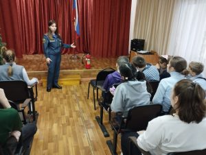 Учащимся Раменской школы-интерната напомнили о правилах пожарной безопасности