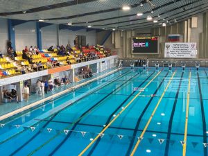 В округе начались всероссийские соревнования по плаванию среди людей с ОВЗ