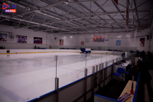 Ледовая арена имени Владимира Лутченко приглашает на массовые катания предстоящие выходные