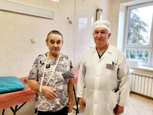 Раменские врачи спасли руку мужчине, упавшему плечом на металлический лист