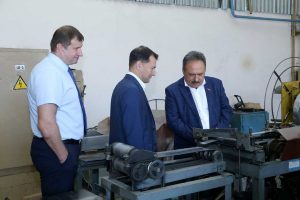 Николай Ханин познакомился с производством завода «Энергия»